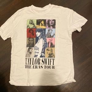 Taylor Swift Era Tour white T-shirt in very good condition size small.